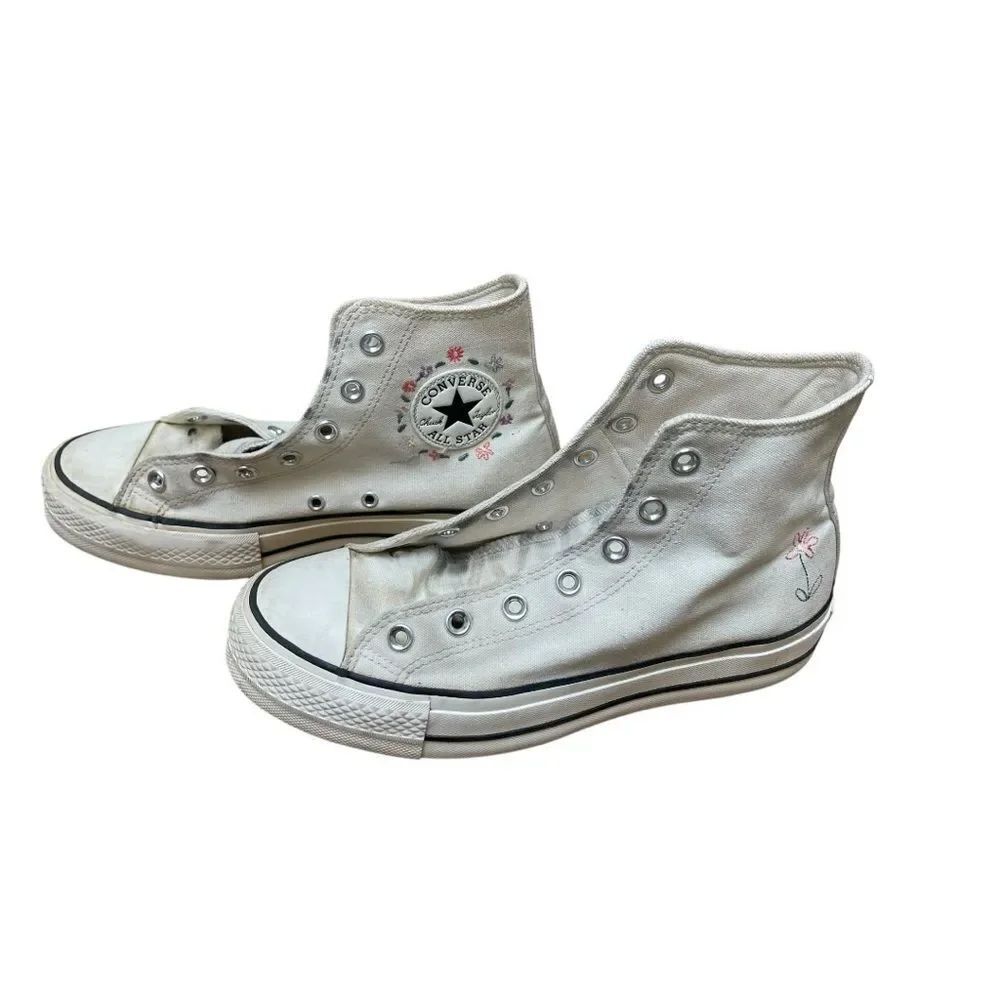 Converse Chuck Taylor High Top Floral Embroidery White Women’s Size 9